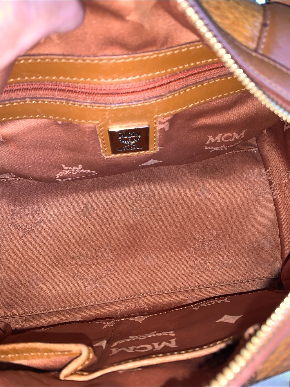 MCM Cognac Boston. with Charm - Picture 14 of 16